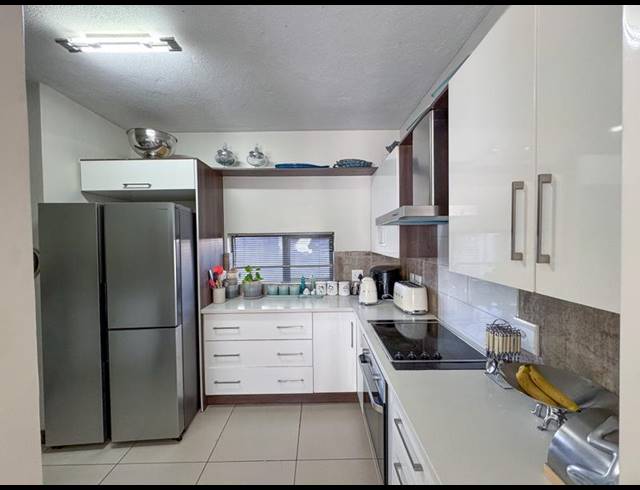 3 BEDROOM HOUSE FOR SALE IN MIDSTREAM RIDGE